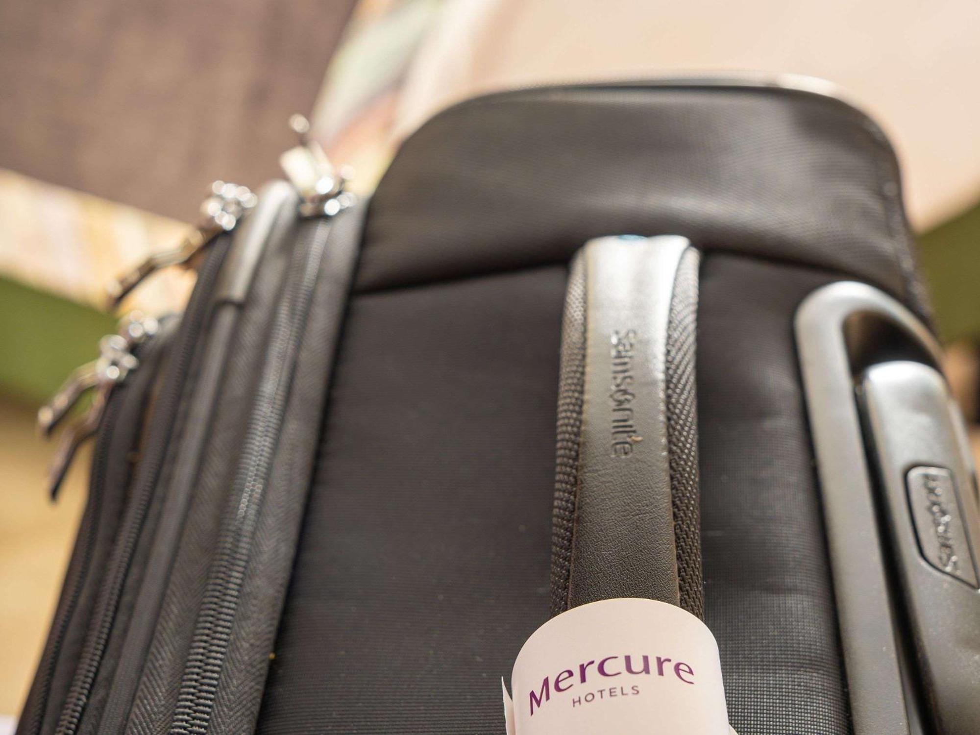 Mercure Conacul Cozieni Pasarea Esterno foto